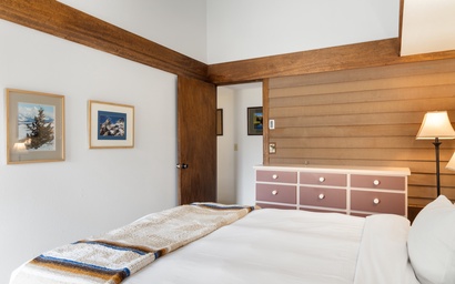 Teton Shadows Rimrock C 19