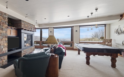 Mountain View Escape 41