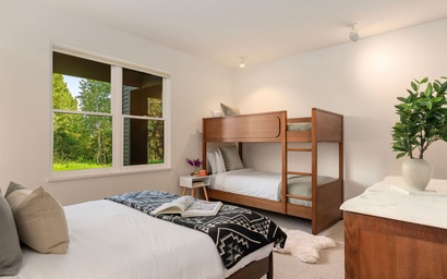 Corbet's Haus 25