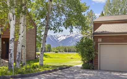 Teton Shadows Granite F 38