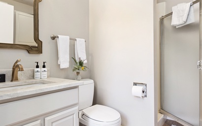 Teton Shadows Granite E 37