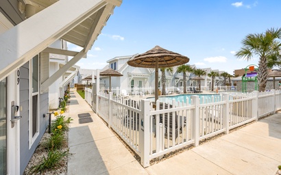 Featured Property Smugglers Cove - Treasure Island TSSC909