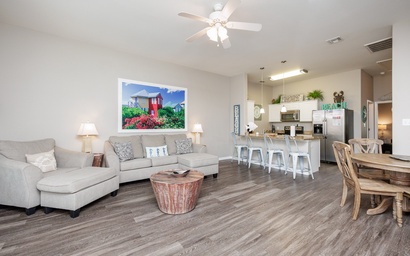 Village by the Beach - Half Moon Bay I911