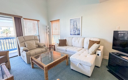 Great Waterfront Escape CSPN209 3