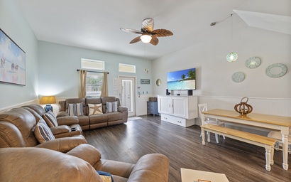 Village by the Beach L824 3