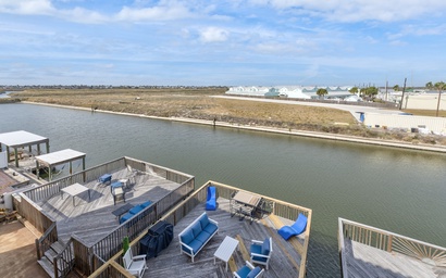 Featured Property Fin & Tonic TEP204