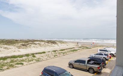 Featured Property El Constante 215