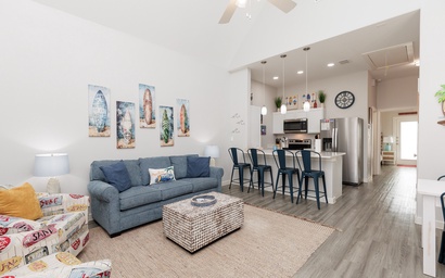 Smugglers Cove - Ridin' Waves TSSC933