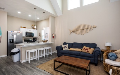 Smugglers Cove - Krusty Krab TSSC924 2