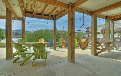 There is Money in the Banana Stand OV26 3