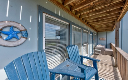 Chasing Waves BH201 3