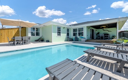 Featured Property The Turtle Dolphin STS221