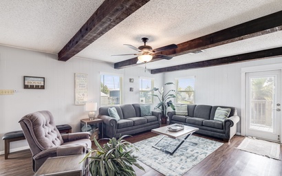 Rosanne's Beachhouse WHS1118 3