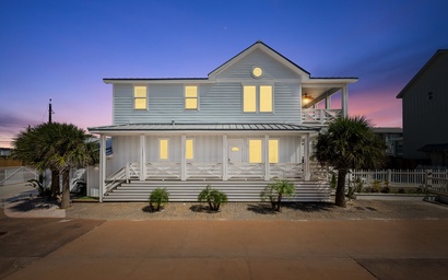 Featured Property Tan Lines PPV300