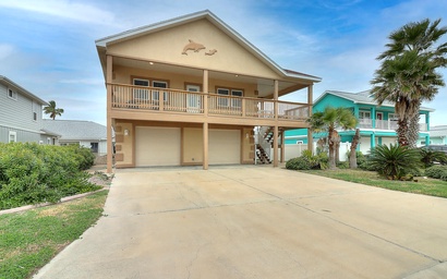 Twin Dolphin Cove MCR689