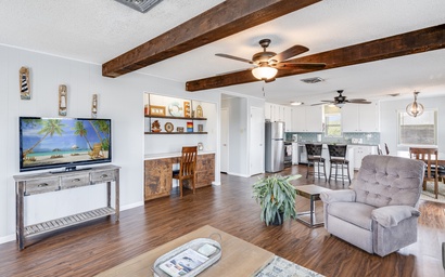 Rosanne's Beachhouse WHS1118 2