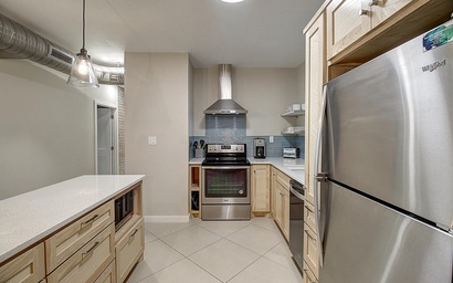 Channelview CV204 3