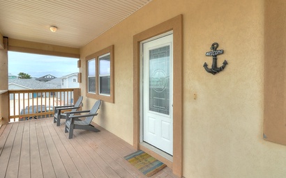 Twin Dolphin Cove MCR689 2