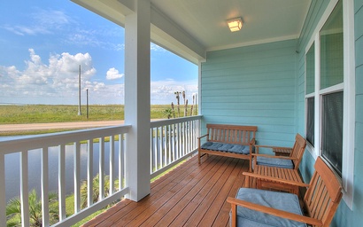 Redneck Riviera MR118 2