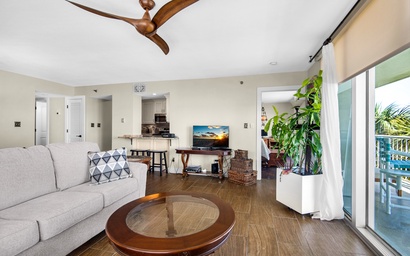 Tristan Towers unit 1E 10