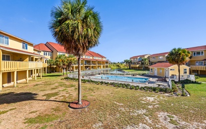 Regency Cabanas D3 4