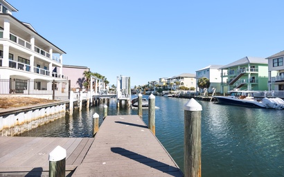 Blue Heron Hideout 3