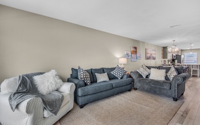 Deep Water Cove 103 7