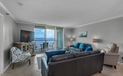 Tristan Towers unit 14D 7