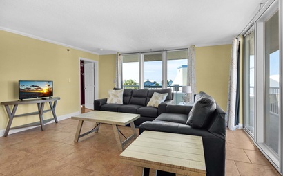 Tristan Towers unit 2B 7