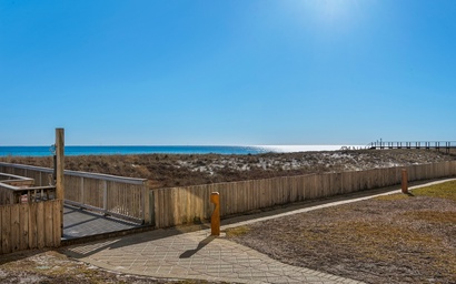 Navarre Towers 104 4