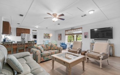 Bungalow By the Sea-Mermaid 9