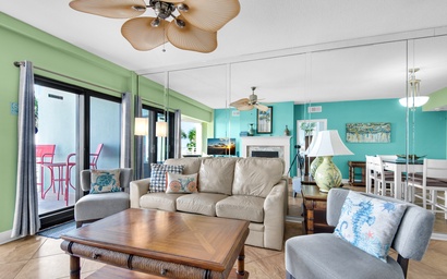 Palm Beach Club 4-127 Parrot-dise Palms 8