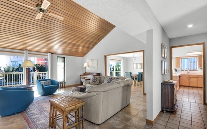 Blue Heron Hideout 9