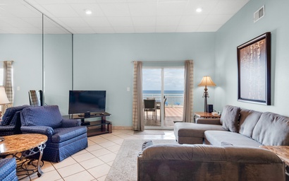 Sans Souci unit 104 8