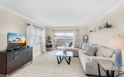 Regency Towers 401 East - Sea La Vie 401E 4