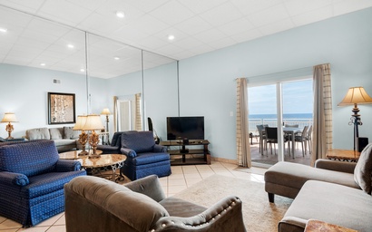 Sans Souci unit 104 4