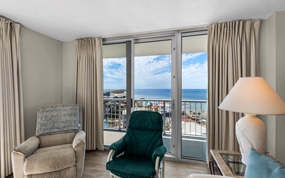 Tristan Towers unit 9B 7