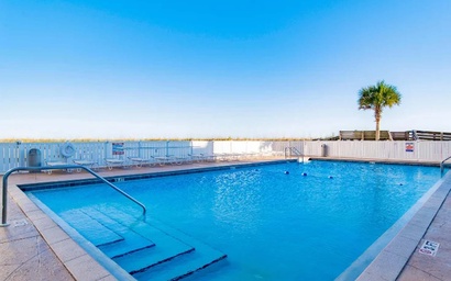 Regency Towers 808 W 4