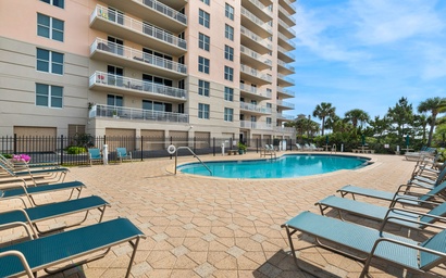 Santa Rosa Towers unit 1202 4