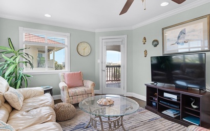 Sunset Harbor Palms 2-301 6