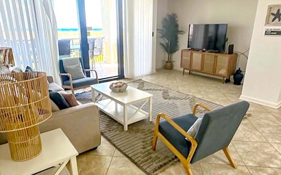 Navarre Towers 104 7