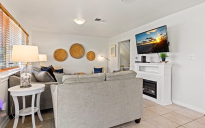 Regency Cabanas D3 7