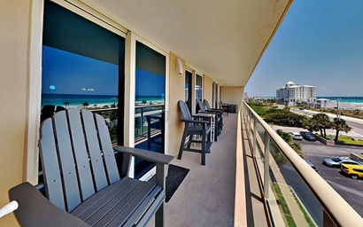 Sabine Yacht & Racquet Club unit 5F 2
