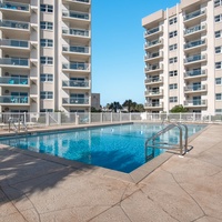 Regency Towers 401 East - Sea La Vie 401E 8