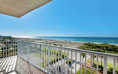 Emerald Dolphin unit 510 2