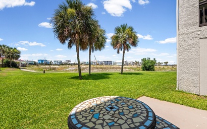 Sunset Harbor Palms 2-102 2