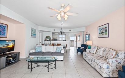 Santa Rosa Towers unit 1402 9