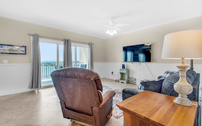 South Harbour 12E 8