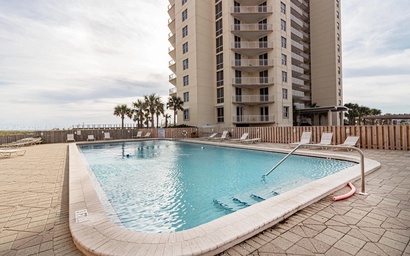 Navarre Towers 805 5