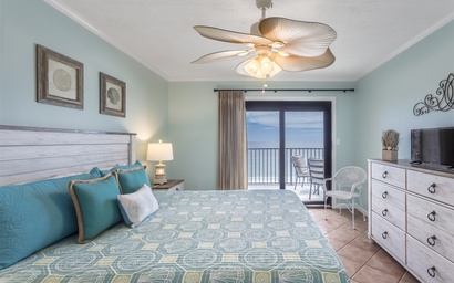 Ocean Breeze West 502 4